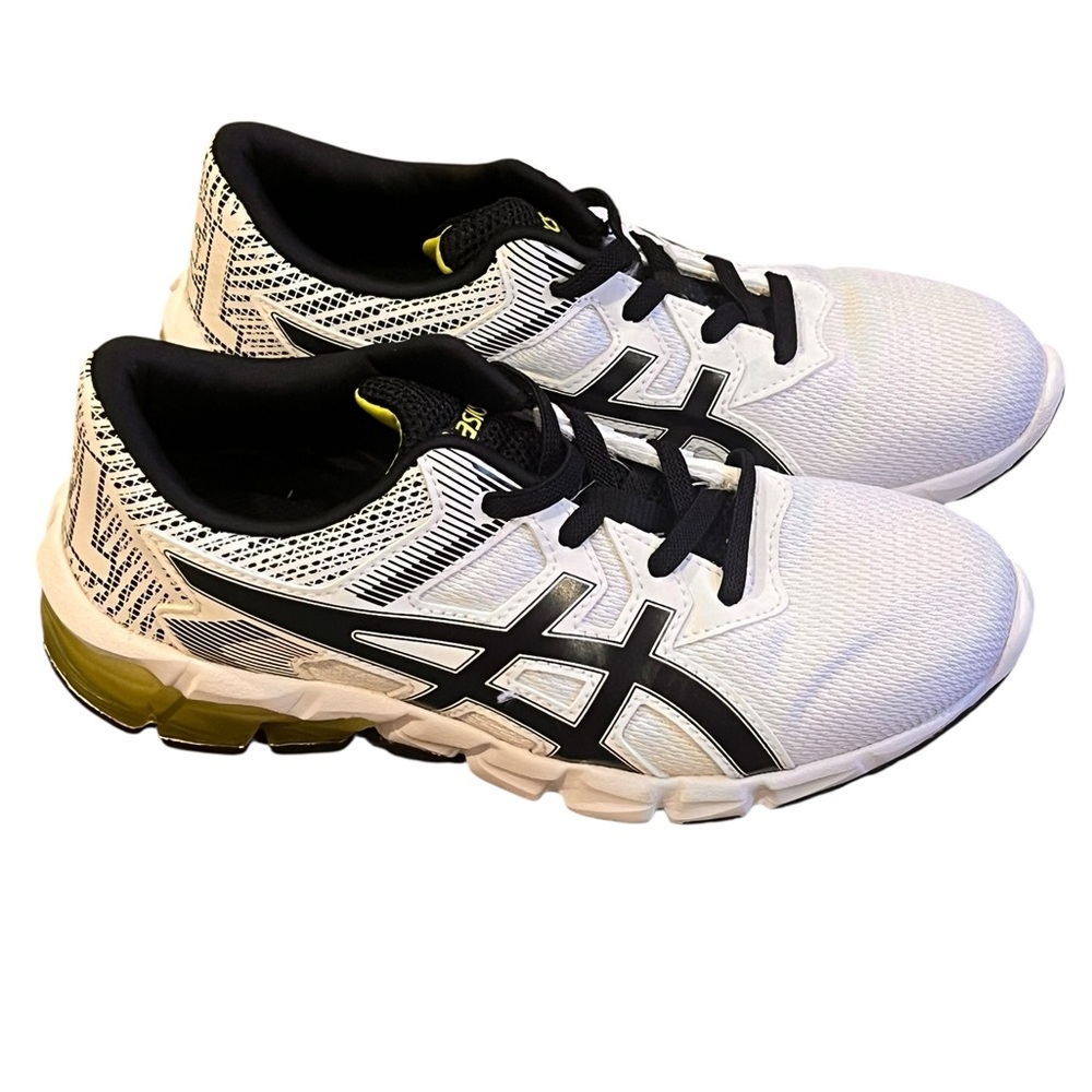Like New, Asics Gel, Boys White Tennis Shoes, Size 2
